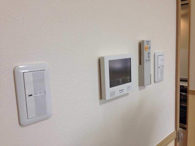1K Apartment for Rent in Okinawa City with Free Wi-Fi - Thumbnail 2