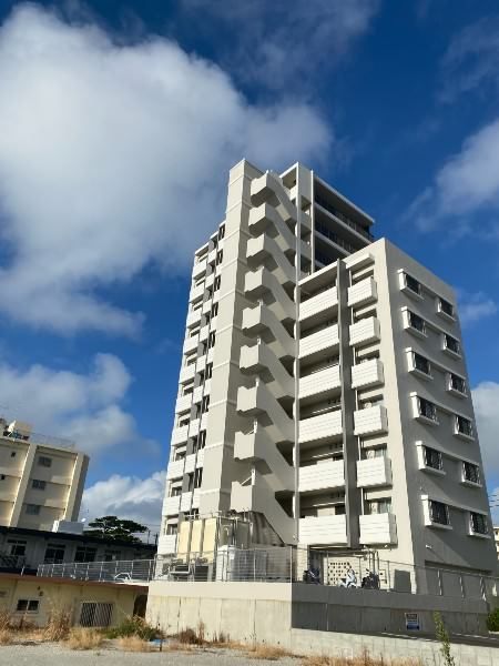 2022-Built 3LDK Apartment for Sale in Ginowan, Okinawa - Thumbnail 2