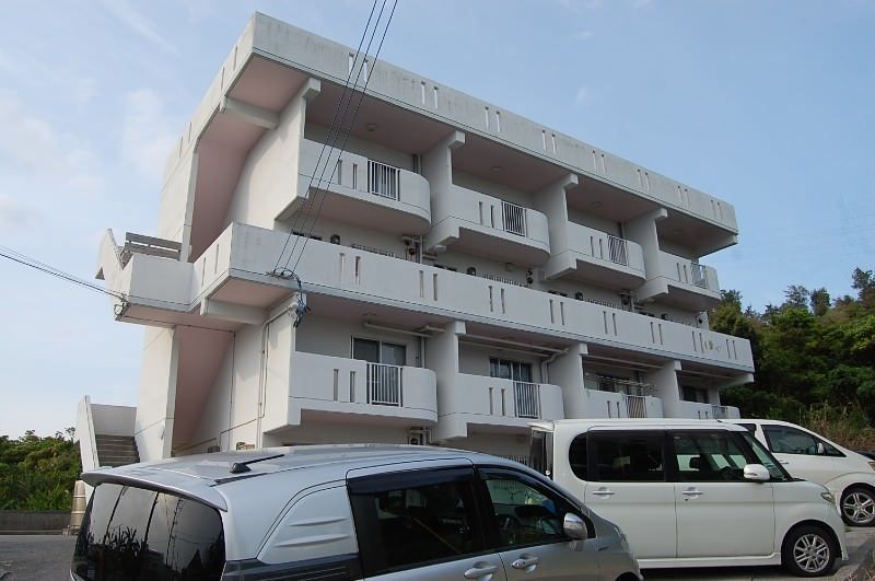 Maison Nobaru 2K Apartment for Rent in Uruma, Okinawa - Thumbnail 2