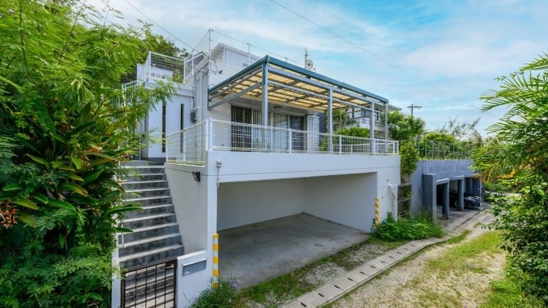 3LDK House with Ocean View in Onna Village, Okinawa - Thumbnail 3