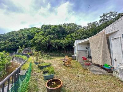 2LDK House in Onna Village with Mountain and Ocean Proximity — Image 2, Onna, Okinawa