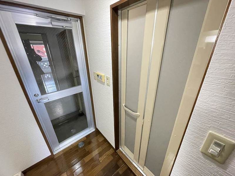 3LDK Apartment for Rent in Tomari, Naha City, Okinawa - Thumbnail 4