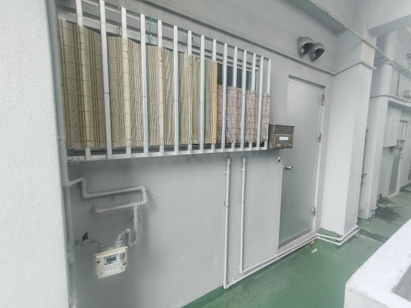 Renovated 1K Apartment for Rent in Okinawa City Central - Thumbnail 2