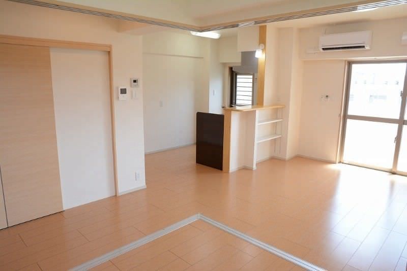 2LDK Apartment for Rent in Nanjo City, Okinawa - 57.52 sqm - Thumbnail 2