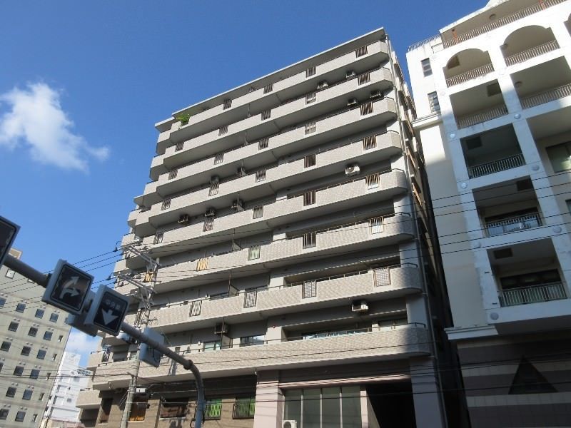 3LDK Condo for Sale in Naha, Okinawa - Near Bus Center - Thumbnail 4