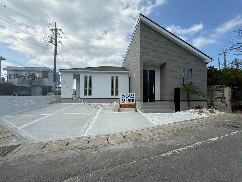 New 3LDK House in Onna Village, Okinawa with Land - Thumbnail 2