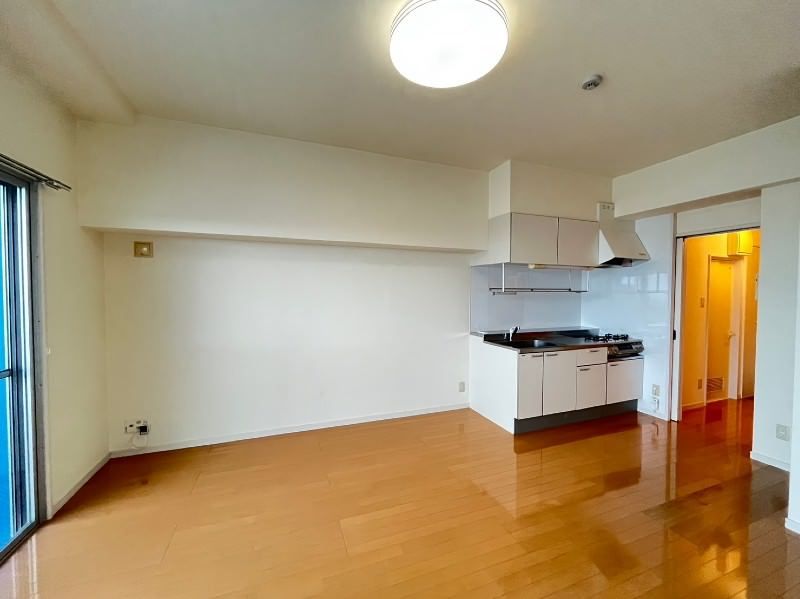 Santorini Mansion Studio Rental with Sea View in Nakagusuku - Thumbnail 4