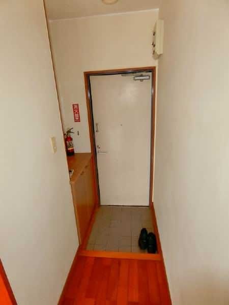 Sky Heights 1LDK Apartment for Rent in Uruma City, Okinawa - Thumbnail 3