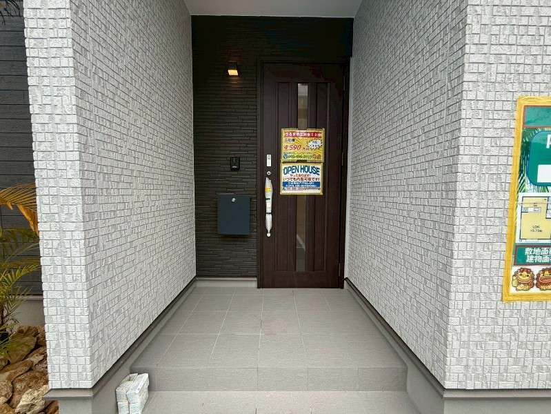 New 3LDK House for Sale in Uruma, Okinawa - 93.56 sqm - Thumbnail 3