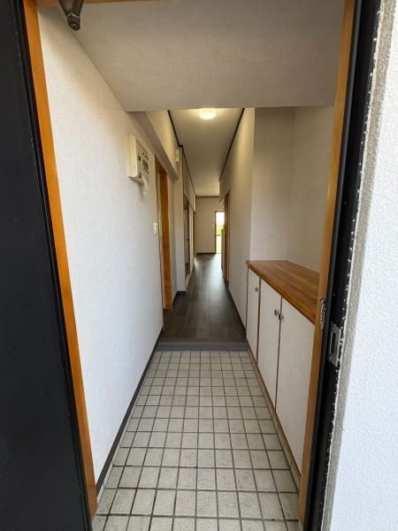 Renovated 3DK Apartment for Rent in Urasoe, Okinawa - Thumbnail 2