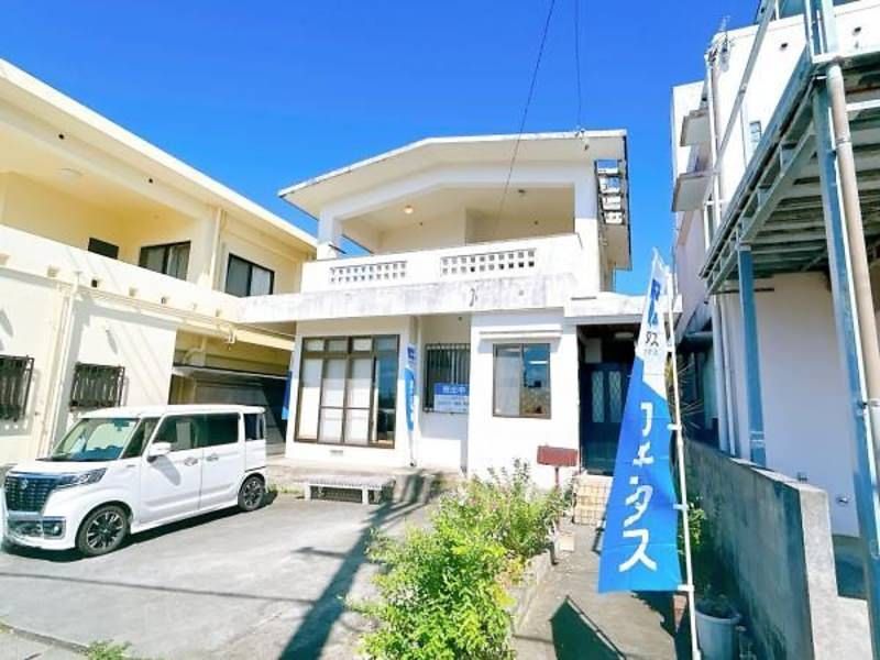 3LDK Family House for Sale in Kiyan, Uruma City, Okinawa - Thumbnail 2