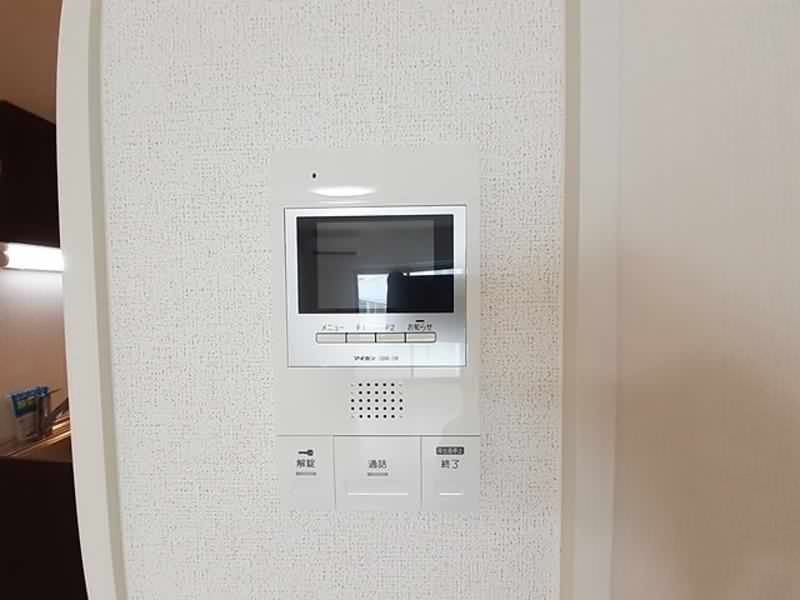 1K Apartment for Rent in Makabi, Naha City, Okinawa - Thumbnail 3