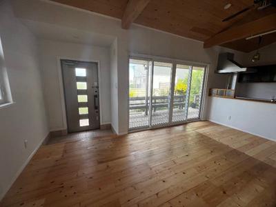 Isado House for Sale Single-family house for sale in Isado, Nakagusuku Village (with garden, all electric, system kitchen, 2LDK, 34 million yen) | Okinawa property information [Guhome] No. 370-252 — Image 3, Nakagusuku, Okinawa