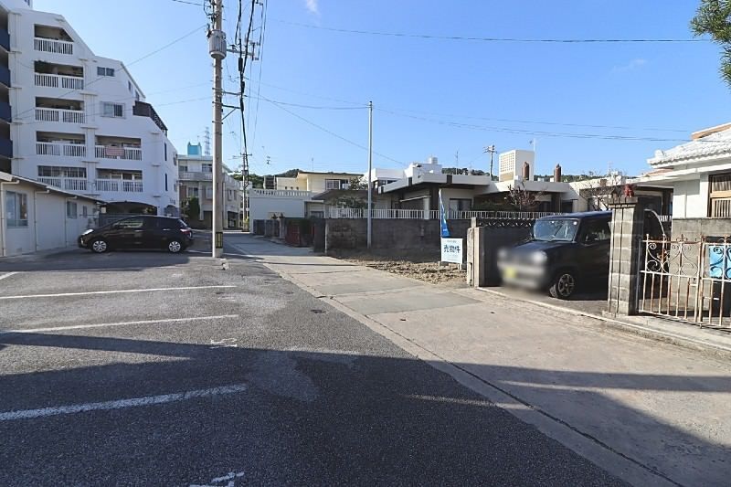 326.7 sqm Flat Residential Land for Sale in Yonabaru, Okinawa - Thumbnail 2