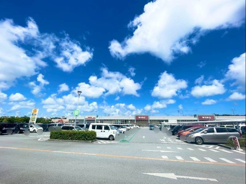 Land for Sale in Itoman, Okinawa with Block Warehouse - Thumbnail 4