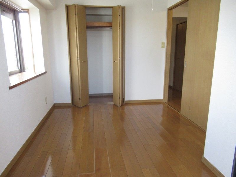 3LDK Apartment for Rent in Naha City, Okinawa - Thumbnail 4