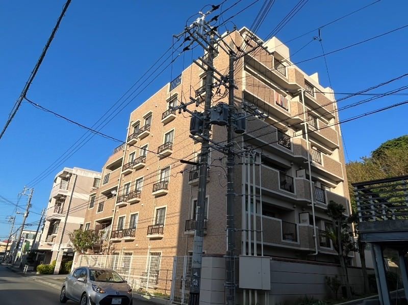 Leased 3LDK Apartment for Sale in Ameku, Naha, Okinawa - Thumbnail 2