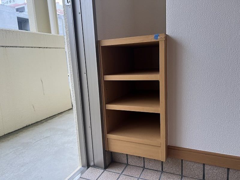 1R Apartment for Rent in Tomigusuku, Okinawa - 27.56 sqm - Thumbnail 2