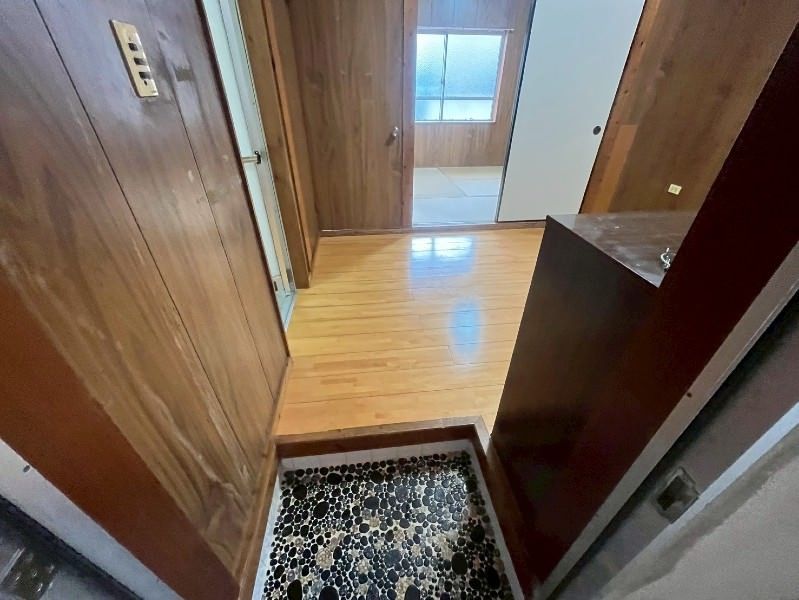 Sumire-so 2DK Apartment for Rent in Urasoe, Okinawa - Thumbnail 4