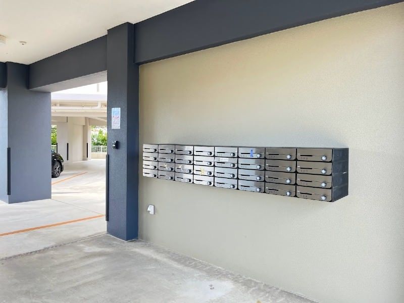 1K Apartment for Rent in Uruma City, Okinawa with Zero Deposit - Thumbnail 2