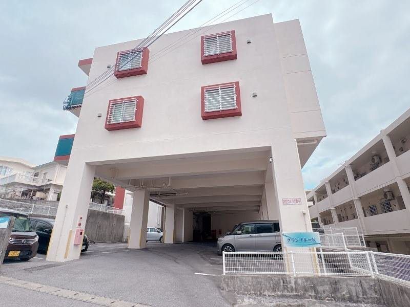 Gran Blue K 2LDK Apartment for Rent in Naha, Okinawa - Thumbnail 2