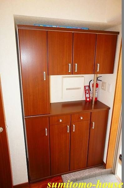 Dia Court Neo 3DK Apartment for Rent in Okinawa City - Thumbnail 3