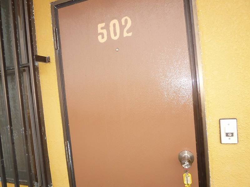 2DK Apartment for Rent in Urasoe City, Okinawa - 39.7 sqm - Thumbnail 3
