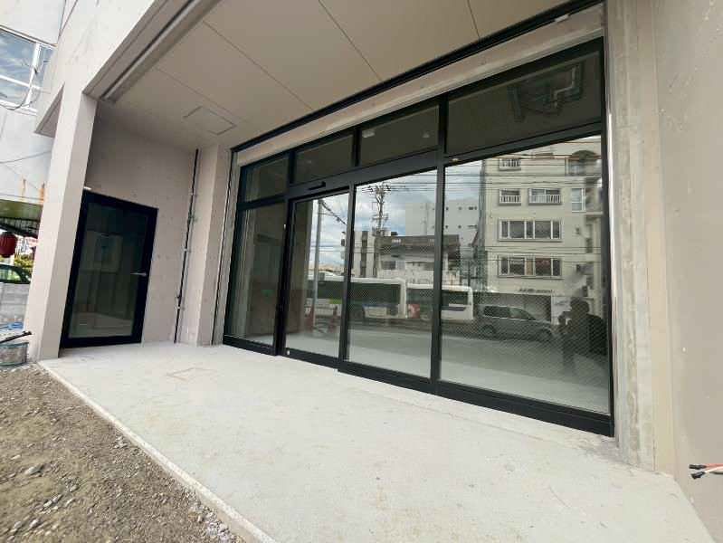 New Build Commercial Space for Rent in Ginowan, Okinawa - Thumbnail 4