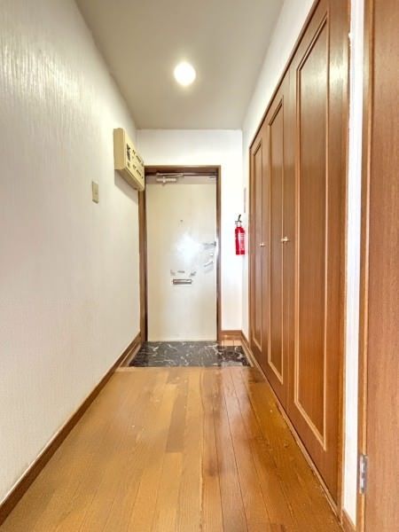 Lions Mansion Shigetagawa 2 3LDK Apartment for Rent in Naha - Thumbnail 3