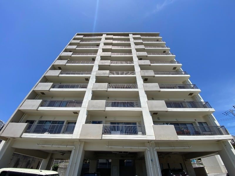3LDK Apartment for Sale in Okinawa City with Ocean View - Thumbnail 4