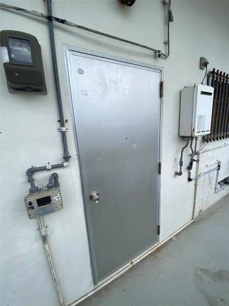 First Apartment 2DK Rental in Itoman City, Okinawa - Thumbnail 2