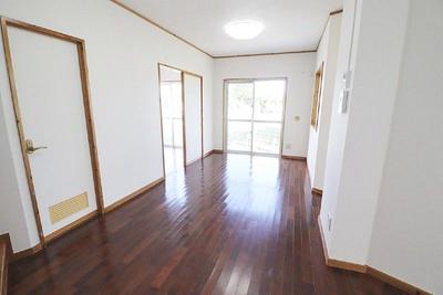 Detached house for sale in Nakagusuku Village Touma (reinforced concrete (RCB), system kitchen, monitor intercom, 3LDK, 38 million yen) | Okinawa property information [Go Home] No. 5940-691 — Image 3, Nakagusuku, Okinawa