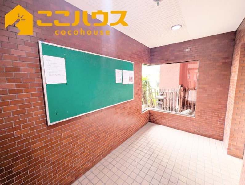 3LDK Apartment in Naha's Matsuo | Sowa Pia Matsuedai | 81.41 sqm - Thumbnail 2