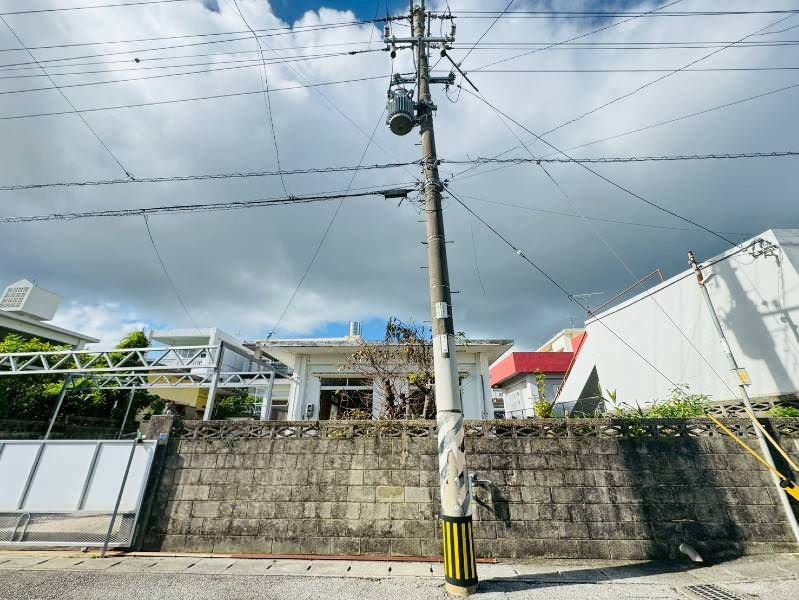 Land for Sale in Uruma City, Okinawa - 77.9 Tsubo, No Building Conditions - Thumbnail 4