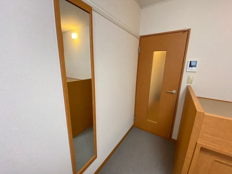 Furnished 1K Apartment for Rent in Okinawa City with Yamada Points - Thumbnail 4