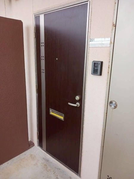 2LDK Apartment for Rent in Zaha, Tomigusuku, Okinawa - Thumbnail 3