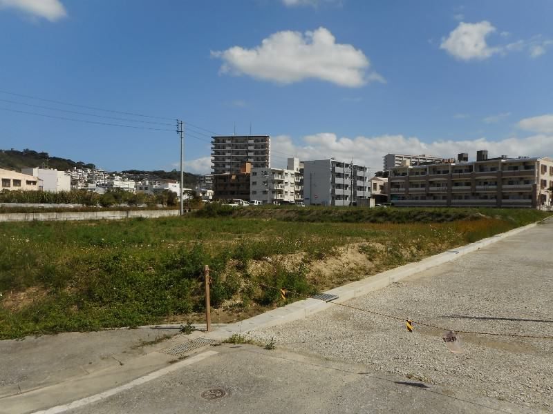 175 sqm Residential Land for Sale in Haebaru Town, Okinawa - Thumbnail 2