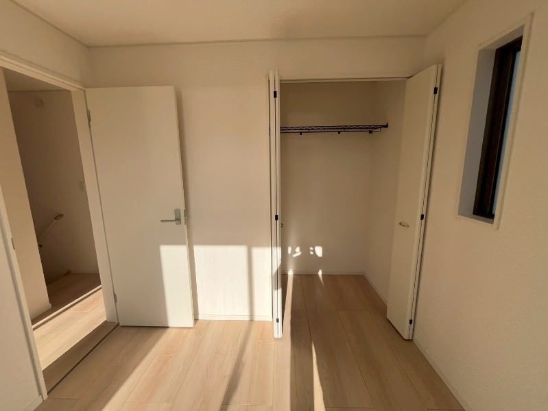 New 2025 4LDK House with Garden in Naha, Okinawa - Thumbnail 4