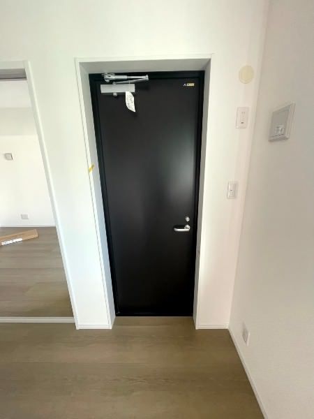 New 2LDK Apartment for Rent in Ginowan, Okinawa with Free Internet - Thumbnail 4