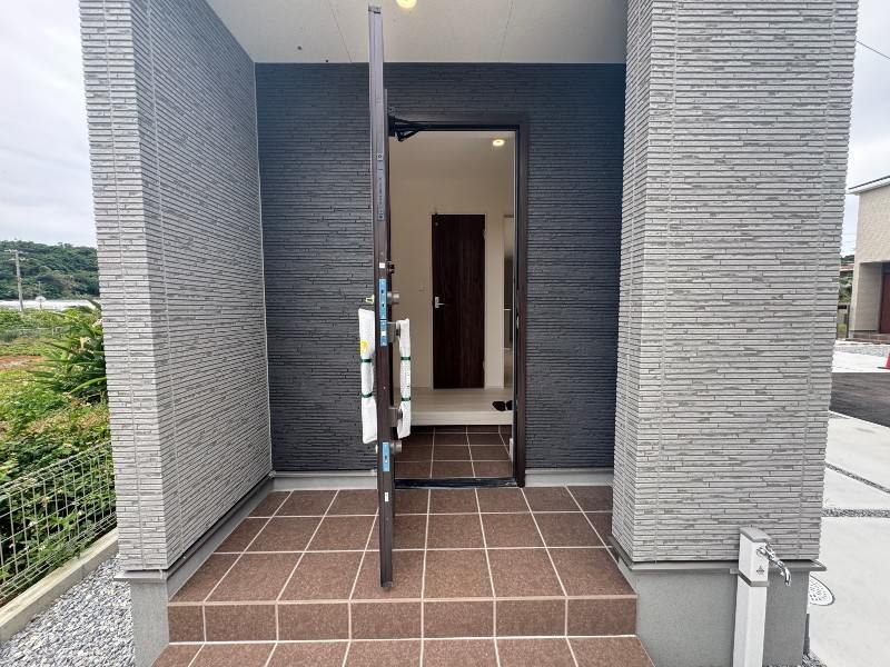 New 3LDK House for Sale in Yaese, Okinawa - 110 sqm - Thumbnail 3