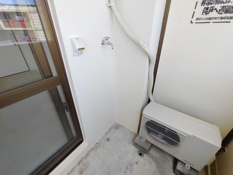 2DK Apartment for Rent in Urasoe City, Okinawa - 38.88 sqm - Thumbnail 3