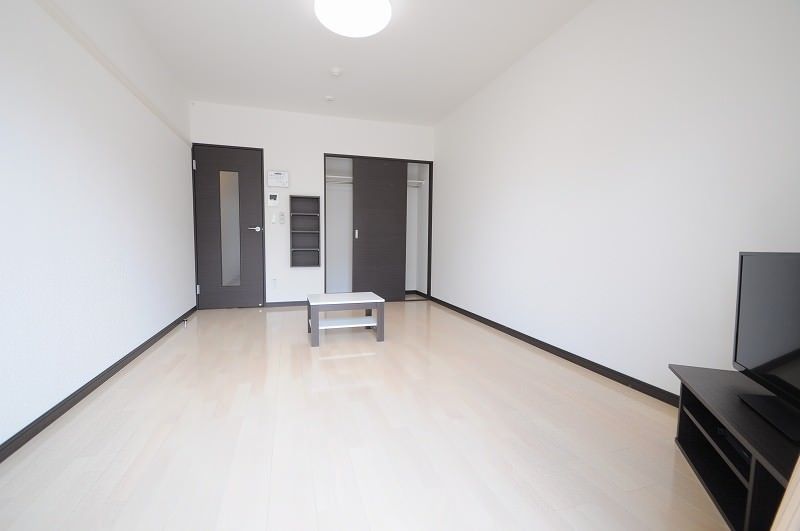 Furnished 1K Apartment for Rent in Ginowan, Okinawa - Thumbnail 3