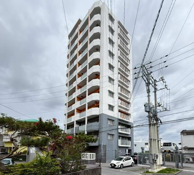 Renaissance Orokuni 3LDK Rental Apartment in Naha, Okinawa - Thumbnail 3
