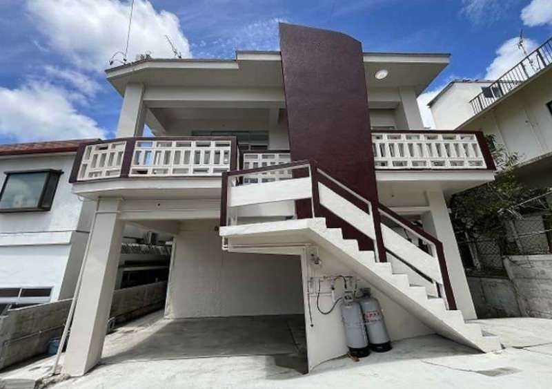Oshiro Apartments 3LDK Investment Property for Sale in Naha - Thumbnail 3