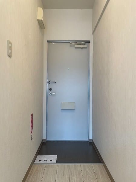 1R Apartment for Rent in Urasoe City, Okinawa - Thumbnail 2