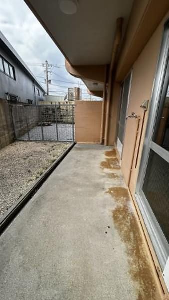 2DK Apartment for Rent in Yomitan Village, Okinawa - Thumbnail 3