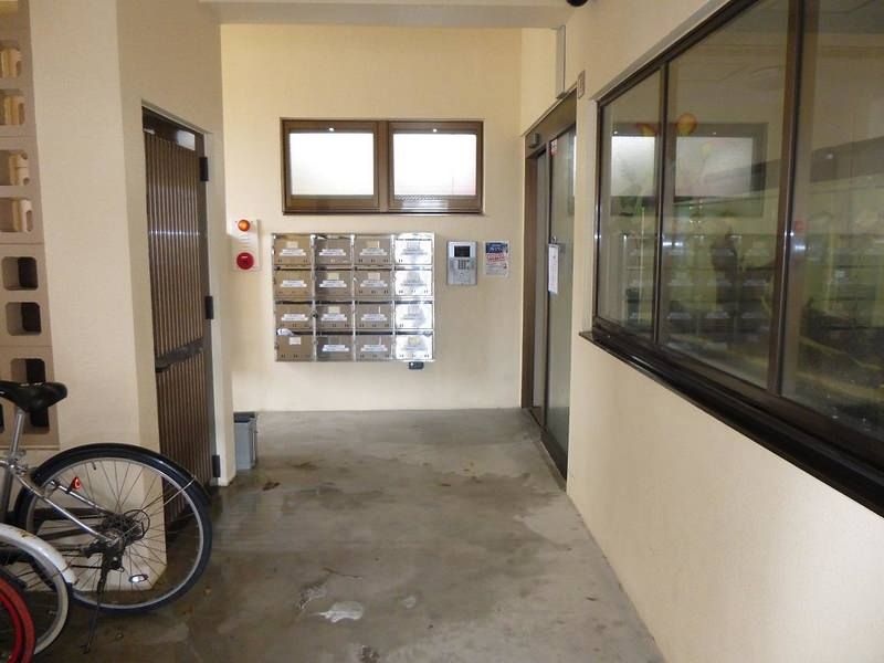 1K Apartment with Loft for Rent in Haebaru, Okinawa - 46 sqm - Thumbnail 3
