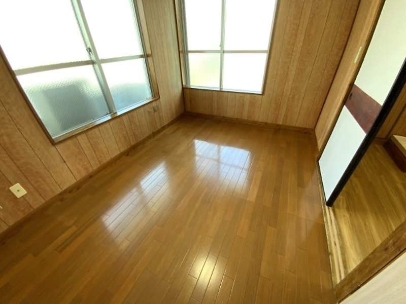 1K Apartment for Rent in Shishi, Ginowan City, Okinawa - Thumbnail 4
