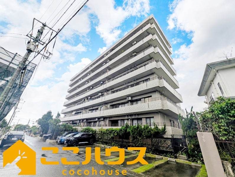 3LDK Apartment for Sale in Naha, Okinawa - 75.47 sqm - Thumbnail 2