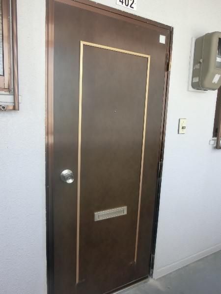 2DK Apartment for Rent in Urasoe City, Okinawa - 40.26 sqm - Thumbnail 2